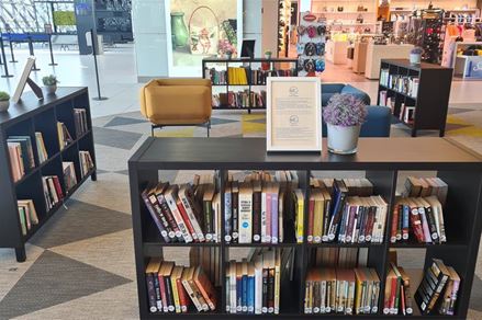 U Zračnoj luci Franjo Tuđman predstavljena knjižnica s otvorenim pristupom – ZAG Flybrary